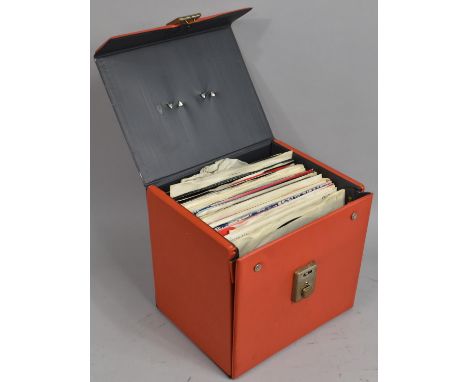 A Vintage Record Box Containing 45rpm Records to Include Doctor Hook, John Lennon, The Glitter Band etc 