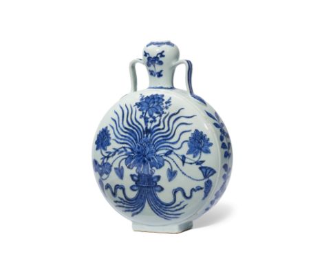A MING-STYLE BLUE AND WHITE 'LOTUS BOUQUET' MOONFLASK, BIANHU18th centuryThe flattened spherical body rising from a rectangul