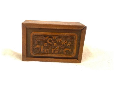 Antique Chinese carved boxwood trinket box 