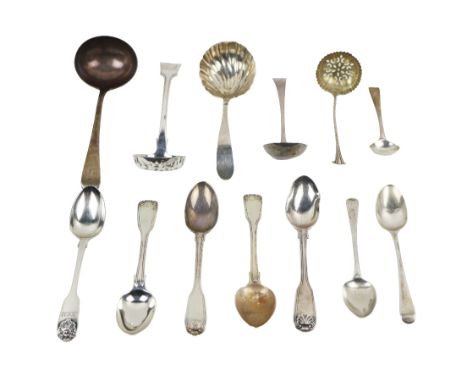 Silverware: A collection of varied silver Spoons, including ladles, teaspoons, caddy and sifter, as a lot, approx. 11 1/2 oun
