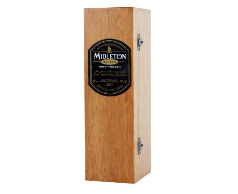 Whiskey: A bottle of 2007 Midleton&nbsp;very rare Irish Whiskey - Barry Crockett No. 028714, with cert., wooden box. (1)