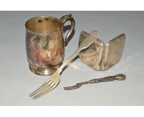 FOUR ITEMS OF SILVERWARE, to include a plain Edwardian cigarette case, hallmarked Chester 1906, a George III fork, hallmarked