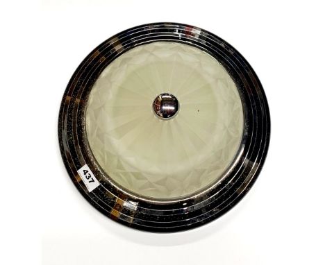 An Art Deco style ceiling light, Dia. 34cm.
