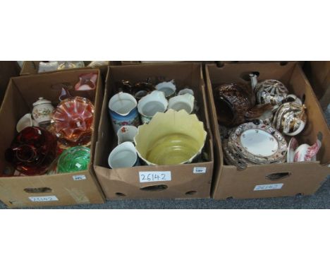 Three boxes of ceramic and glass items to include; Sadler striped gilt part teaset, Wood's ware gravy boat, oriental design d