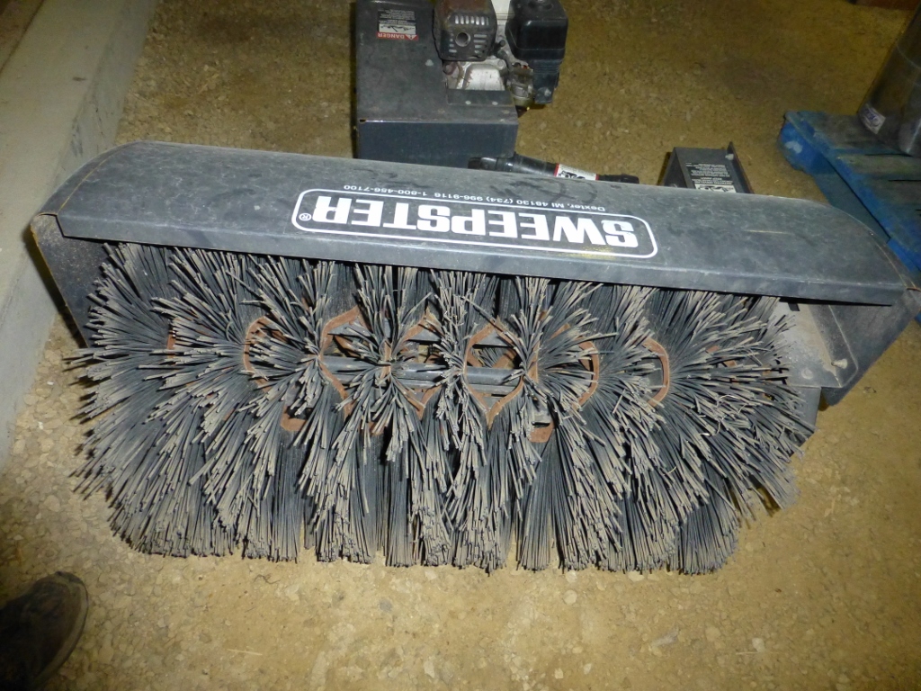 Sweepster 3ft power broom with Honda 5.5 Gx160 engine