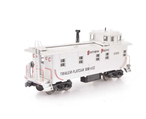 MTH Gauge1 American MTH silver Southern Pacific 1099 Trailer-Flatcar Service steel Caboose,  with electric fittings, in a wel