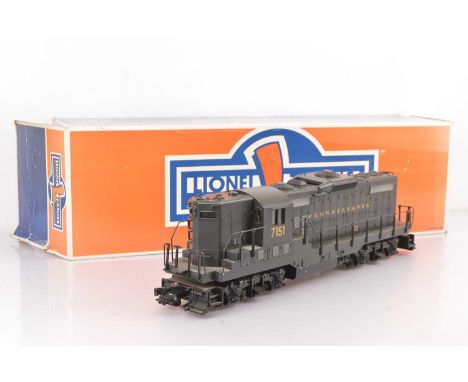 Lionel G Scale GP-9 Diesel, 85014 black diesel of "Pennsylvania Railroad" No. 7151, plastic body, sound and lights, detailed 