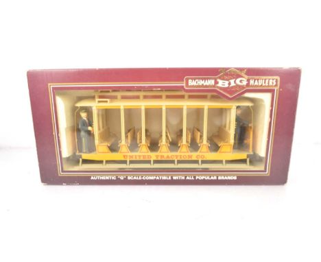 Bachmann G Gauge Open Streetcar, 93938 "United Traction" street car with driver, conductor, interior lighting and directional