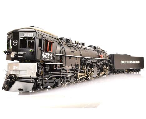 A Gauge 1 (10mm scale) live steam American Southern Pacific 'Cab-Forward' AC-11 class 4-8-8-2 Locomotive and Tender by Accucr