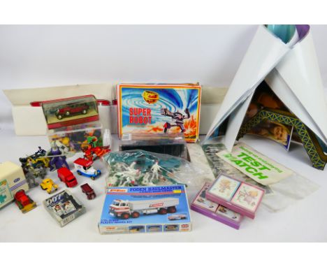 Matchbox - Keil Kraft - Hornby - A group of items including a shop counter box of Super Robot toys with whirling heads, Match