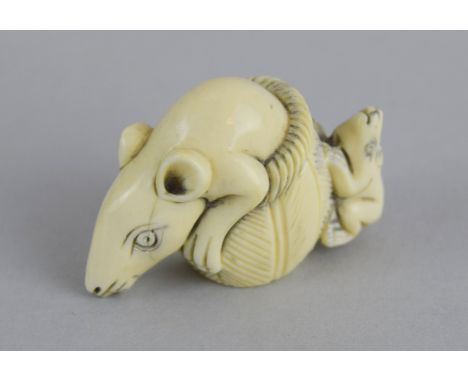 Ivory Netsuke in the shape of two Mice signed