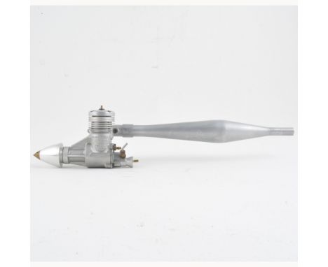 SUPER TIGRE G15 RV with tuned pipe. NEW no papers.