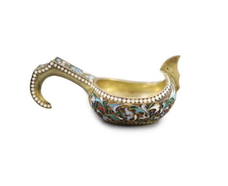   An early 20th century Russian 84 zolotnik silver and cloisonne enamel kovsh,1908-1917 kokoshnik mark, 10.9cm, gross weight 