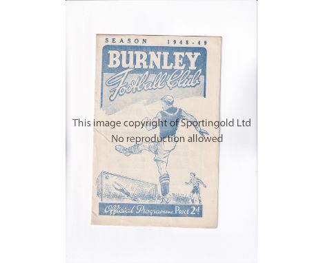 1949 BURNLEY V MANCHESTER UNITED   Programme for the league game at Turf Moor on 16/4/49. Scores and team changes entered.   