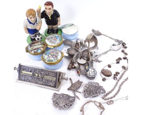 A mixed group of items, including a reproduction plated desk calendar, a pair of ceramic footballer cruets, jewellery, souven