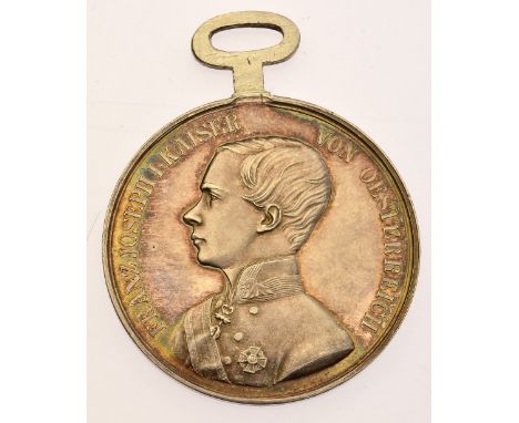 35 Medaglia d’argento al valore di I Classe, VII emissione Francesco Giuseppe I 1849 – 1859, argento, incisore del conio “K. 