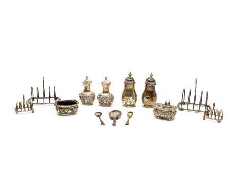 A quantity of silver tableware, to include a set of four novelty miniature silver toast racks, by Adie Brothers Ltd, Birmingh