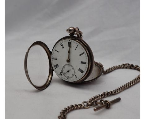 A Victorian silver open faced pocket watch, with an enamel dial with Roman numerals and a seconds subsidiary dial, the moveme