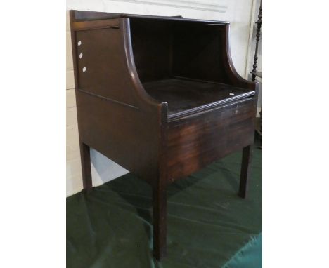 A 19th Century Mahogany Box Commode with Original Liner, 53cm Wide 