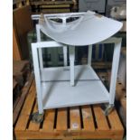 M.C. Air Filtration Ltd filter changing table - L 1080 x W 820 x H 950-1220mm