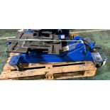 1000kg floor type transmission jack - L 1280 x W 600 x 780mm