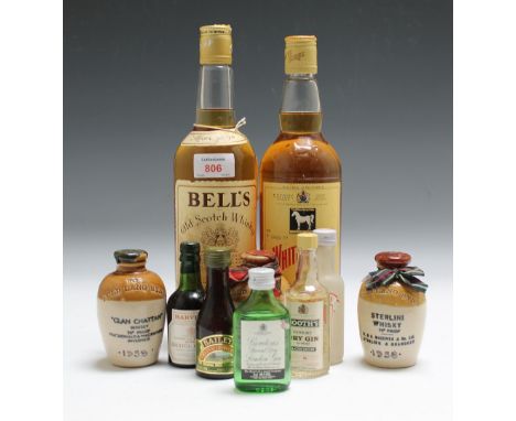 1 VINTAGE BOTTLE OF WHITE HORSE WHISKY TOGETHER WITH 1 BOTTLE OF BELL'S WHISKY,  and a selection of miniatures to include 3 A