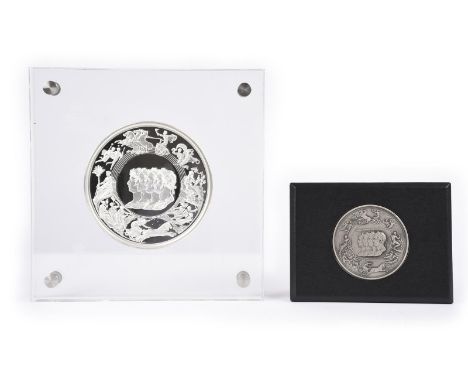 Bicentenary of the Battle of Waterloo 2015: a silver medal after the proposed medal by Benedetto Pistrucci, 138 mm, encased i