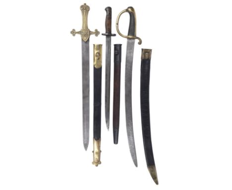 A British Army drummer's sword, Mark I, double edged blade 20.5 in., brass hilt with treffoil quillons, brass mounted leather