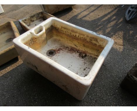 VINTAGE BUTLERS SINK LENGTH APPROX 62CM