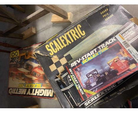 A Scalextric Mighty Metro &amp; 1 other - both missing cars