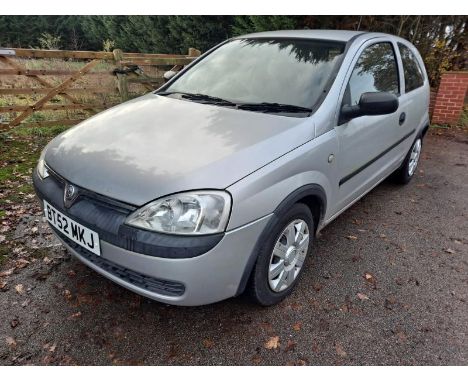 2003 Vauxhall Corsa Club 16V - BT52 MKJ - 2 previous owners, MOT April 2023, approx 31k miles, 10 stamps in book up to 20k, s