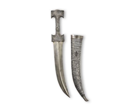 Grande dague Ottomane en acier et argent (jambiyya), Turquie XVIII-XIXe siècle A large Ottoman silver mounted steel dagger (j