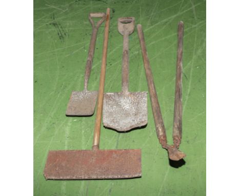 A bundle of vintage garden tools