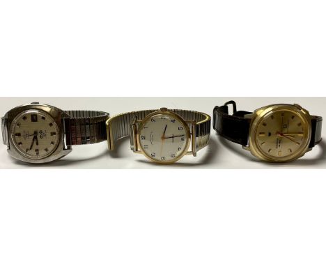 A gentleman's 9ct gold wristwatch; a Rotary GT Monza wristwatch; a Marina De Luxe wristwatch (3) 