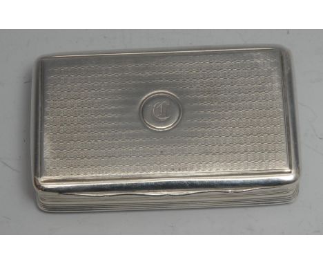 A George III silver rounded rectangular snuff box, engine turned overall, hinged cover, gilt interior, 7.5cm wide, Matthew Li