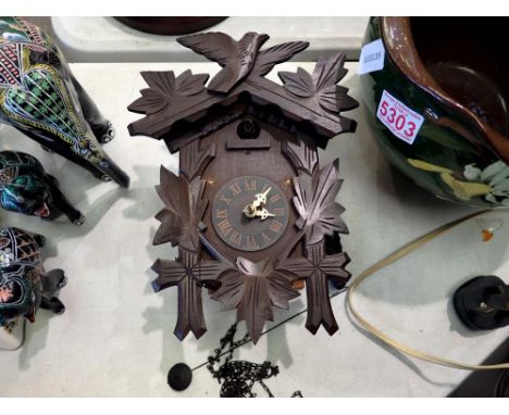 Single weight Black Forest cuckoo clock. Not available for in-house P&amp;P 