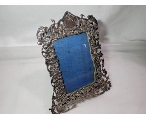 Hallmarked silver picture frame featuring two Liver birds, H: 12 cm. UK P&amp;P Group 1 (£16+VAT for the first lot and £2+VAT