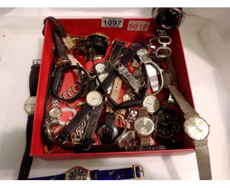 Mixed wristwatches including mechanical examples. UK P&amp;P Group 1 (£16+VAT for the first lot and £2+VAT for subsequent lot
