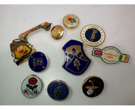 Mixed badges including golf. UK P&amp;P Group 1 (£16+VAT for the first lot and £2+VAT for subsequent lots) 