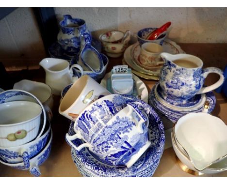 Shelf of mixed ceramics to include blue and white Spode Italian Garden. Not available for in-house P&amp;P 