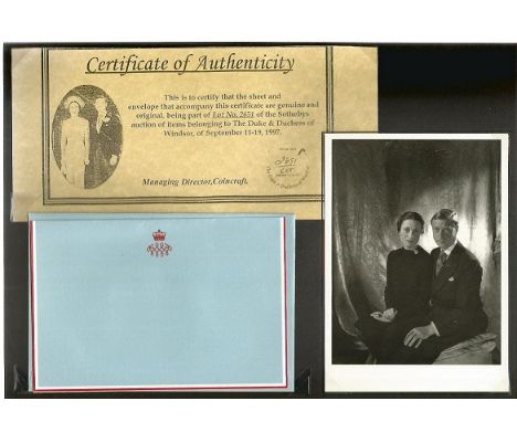Duke and Duchess of Windsor Postal History collection. A fine selection consisting of a mint condition stationary sheet and e