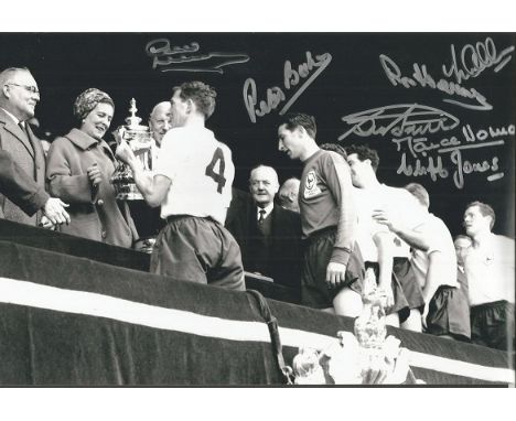 Tottenham Hotspur 1961 Fa Cup Winners 8x12 Photo Signed By Dave Mackay, Peter Baker, Les Allen, Ron Henry, Bobby Smith, Mauri