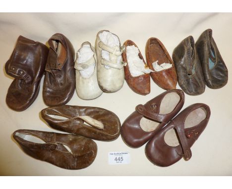 Several pairs of antique and vintage children's shoes