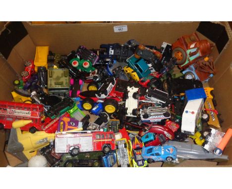 Large quantity of assorted vintage diecast vehicles