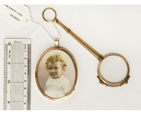 EARLY SIGNED RETOUCHED PHOTO OF A CHILD IN LEATHER DISPLAY CASE WITH GOLD PLATED LORGNETTE