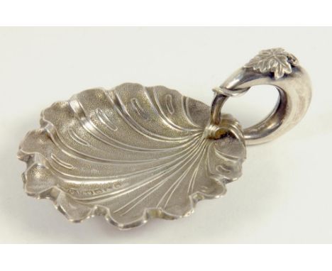 A VICTORIAN SILVER NATURALISTIC CADDY SPOON, BIRMINGHAM, DATE LETTER INDISTINCT, POSSIBLY 1839