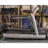 Life Fitness treadmill L 90 x W 220 x H 170cm - missing casing