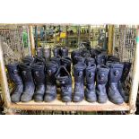 13 Pairs of safety boots - various sizes
