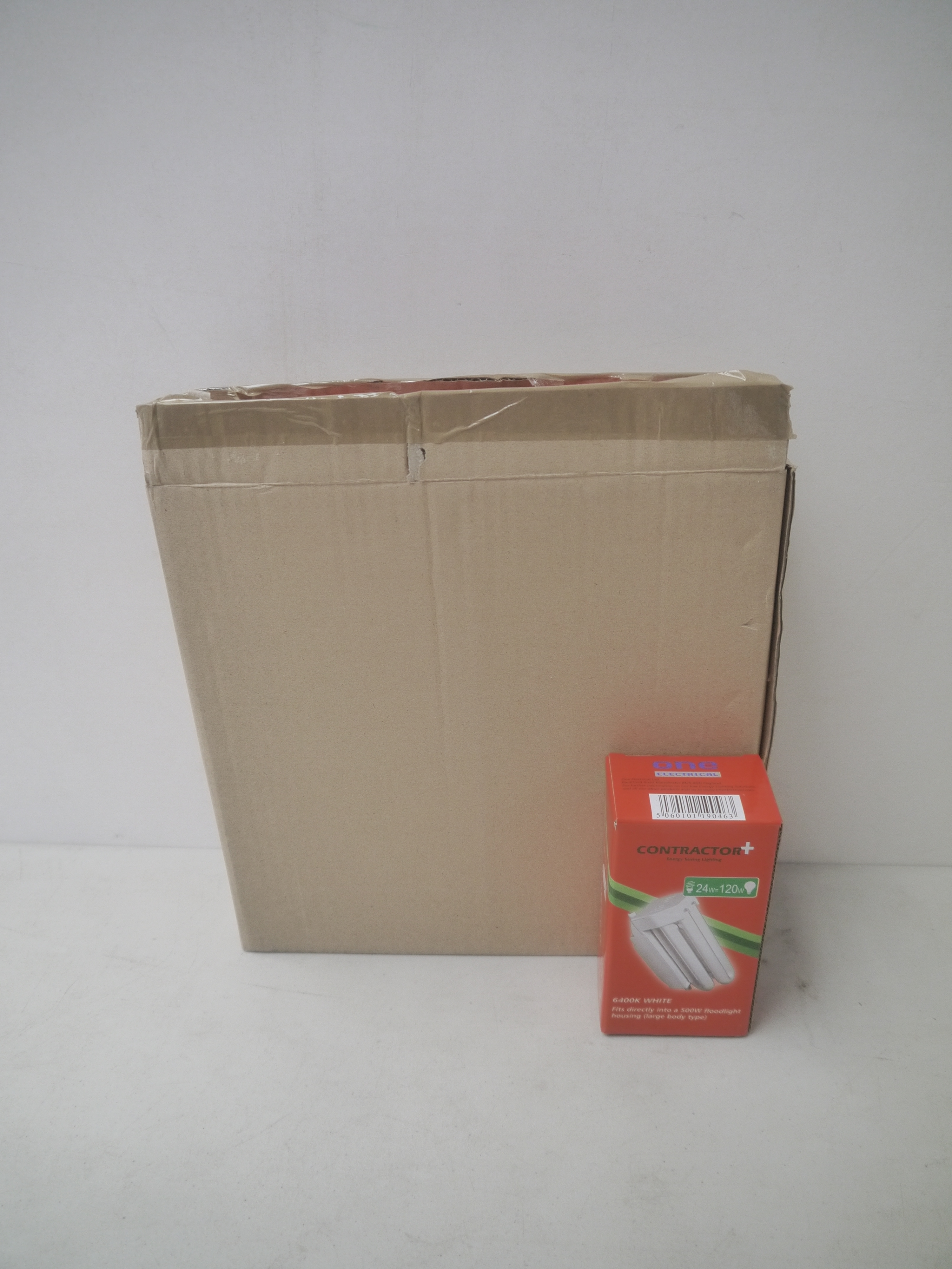 Lot 105 - Box of 10x Contractor Energy saving 24W Light bulb. New and ...