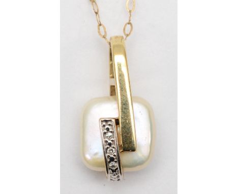 A 9kt gold squared cultured pearl pendant on fine link chain, 40cm, 2.3gm. 